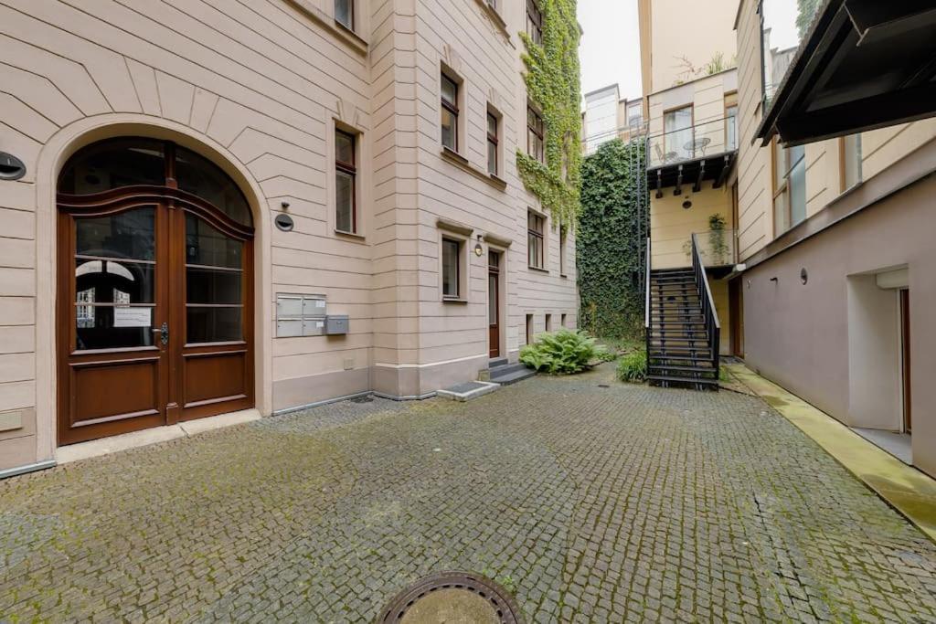 Deluxe Suite In Prime Location Praga Esterno foto